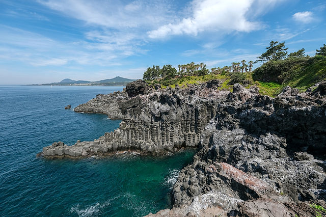 Explore the Natural Wonders of Jeju Island