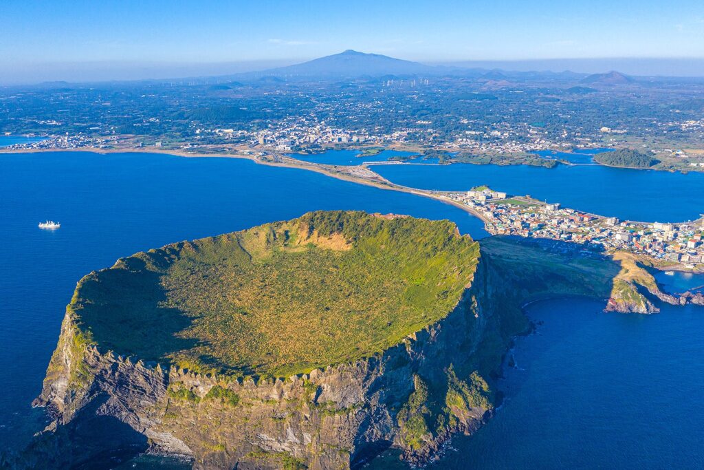 Explore the Natural Wonders of Jeju Island